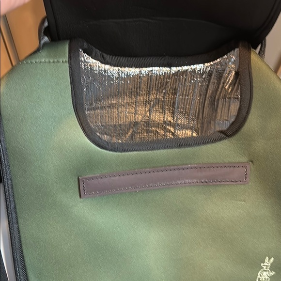 Kanga Coolers 12-Pack Kase Mate Green/ Woodgrain Handle Iceless - Picture 6 of 8